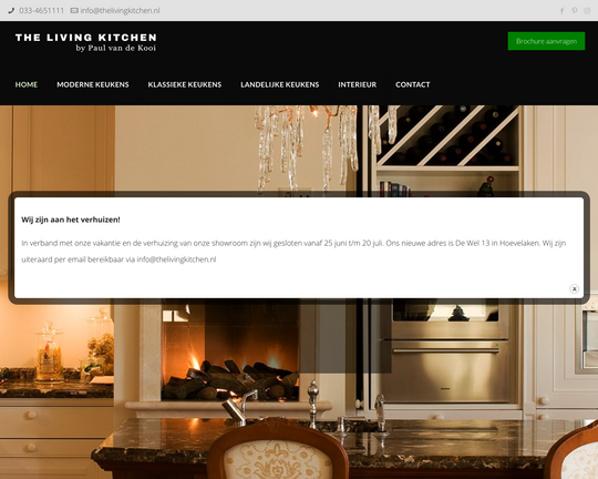 The Living Kitchen Logo
